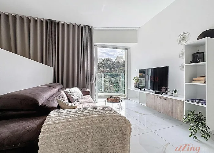 Valley View Pool In St Julians Appartement *